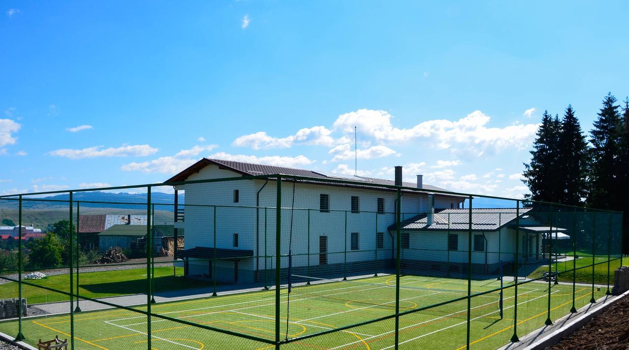 Pensiunea Banffy Toplita  Exterior photo